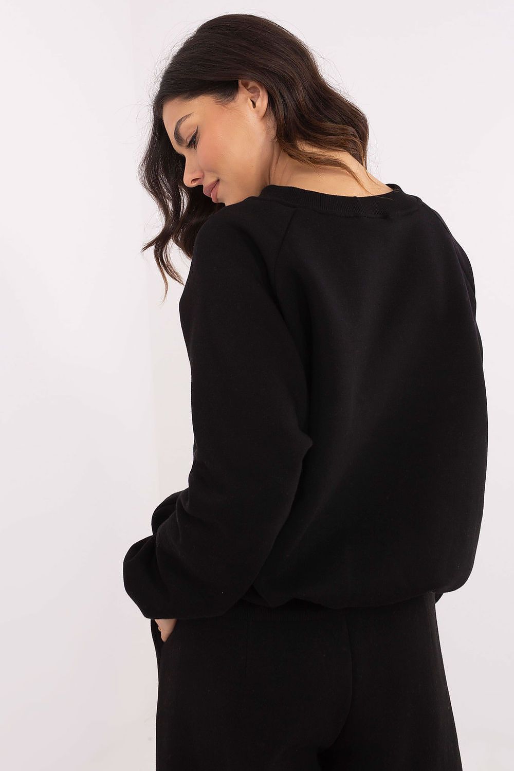 Stylish luxury women's sweatshirt by Factory Price, ideal for pairing with jeans or leggings, enhancing any casual wardrobe.