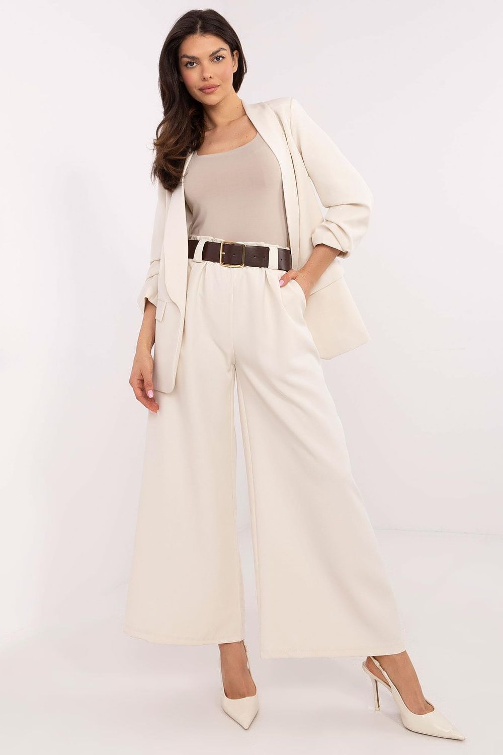 Italy Moda women's high waist trousers displaying graceful fit and sophisticated wide leg silhouette.