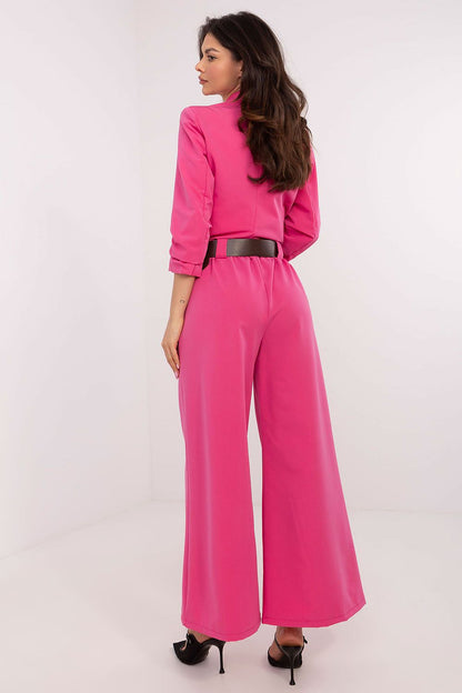 Detailed image of Italy Moda culottes showing the minimalist no-fasten design and functional side slip pockets.