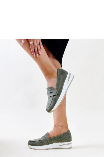 Solea eco-leather pink Muna loafers in various EU sizes, presenting stylish summer footwear options for discerning fashion enthusiasts.