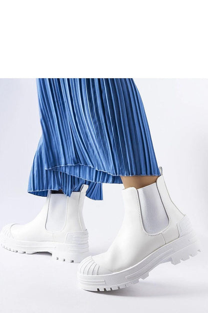 Solea Women's black Lange baggers with rubber inserts, showcasing luxury comfort and style, perfect for autumn fashion, available in sizes EU 36-41.