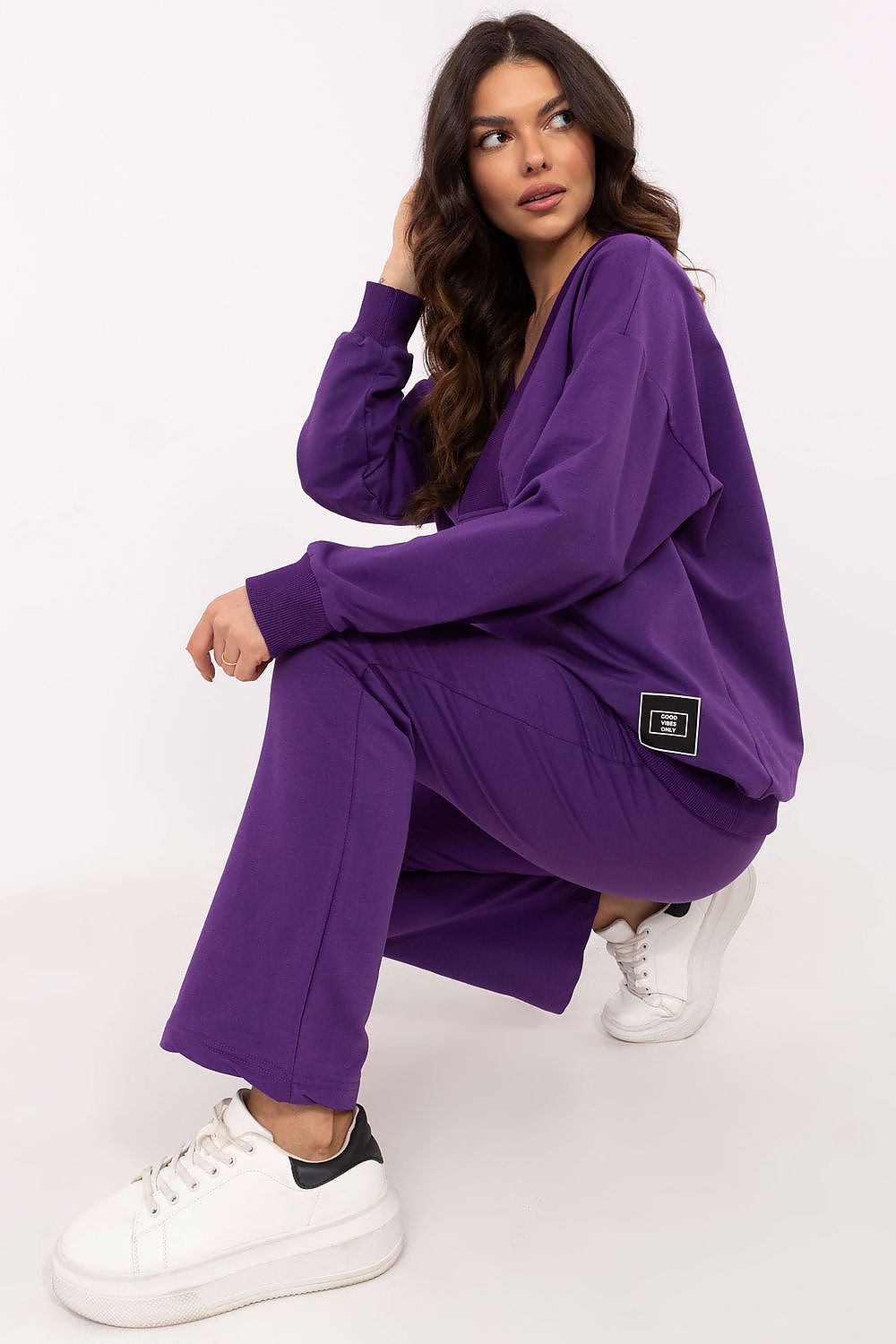 Close-up of the Luxury Women's 2-Piece Set by Factory Price showcasing the soft fabric blend and stylish details, perfect for daily comfort and sophistication.