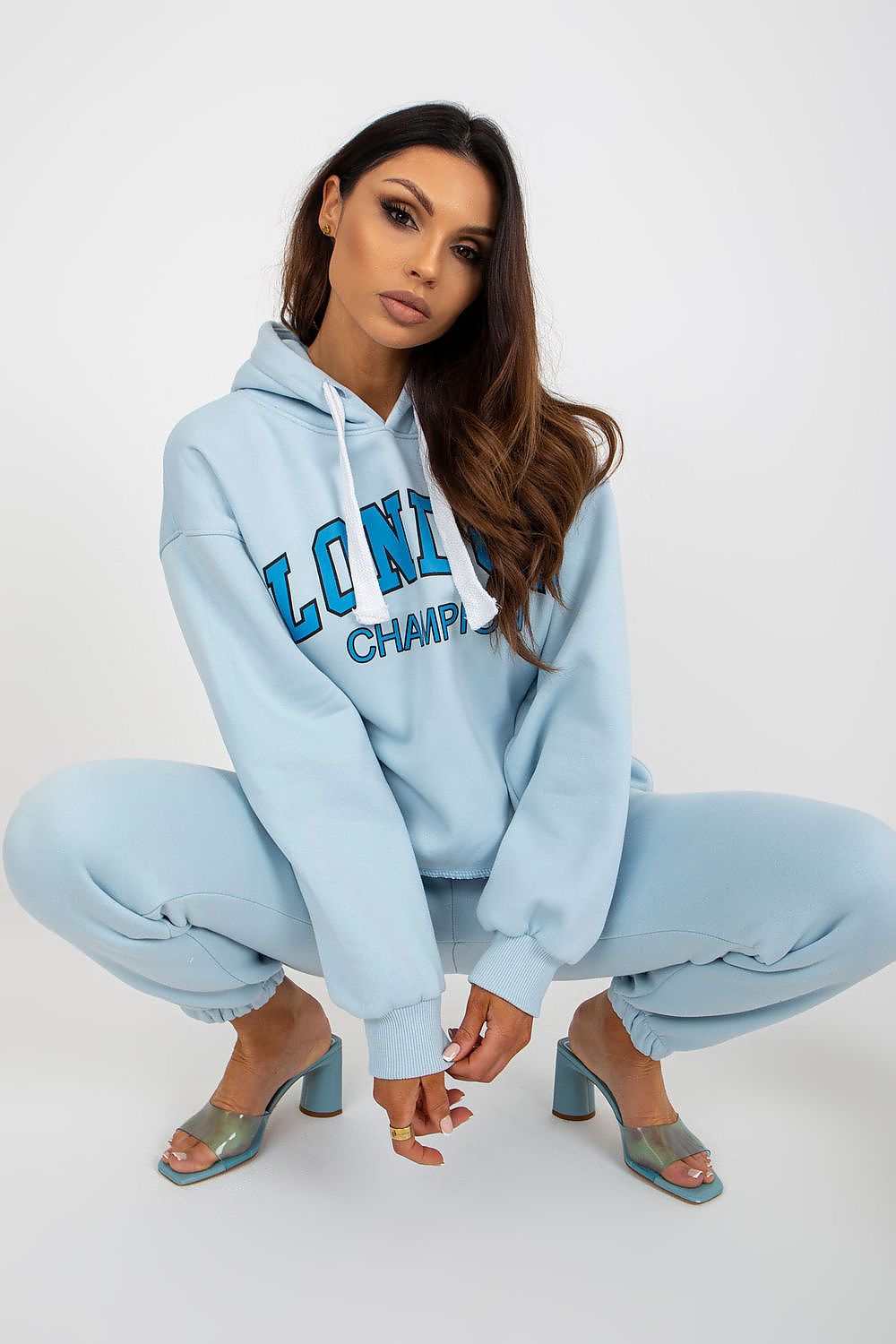 Ex Moda detailed hoodie with practical drawstrings, combining style and functionality in a luxurious casual tracksuit.