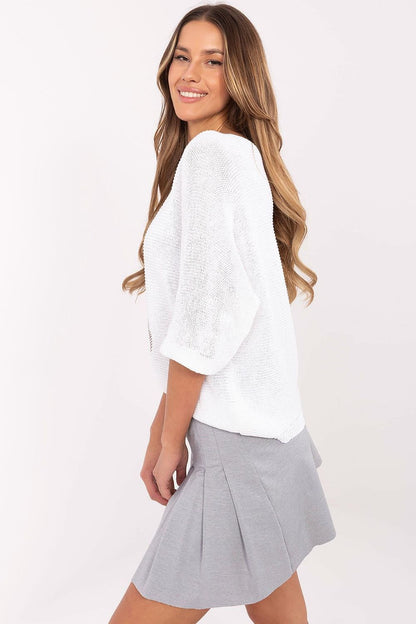 Elegant Italy Moda sweater showcasing a playful bear pattern, perfect for stylish casual wear in EU size 0.