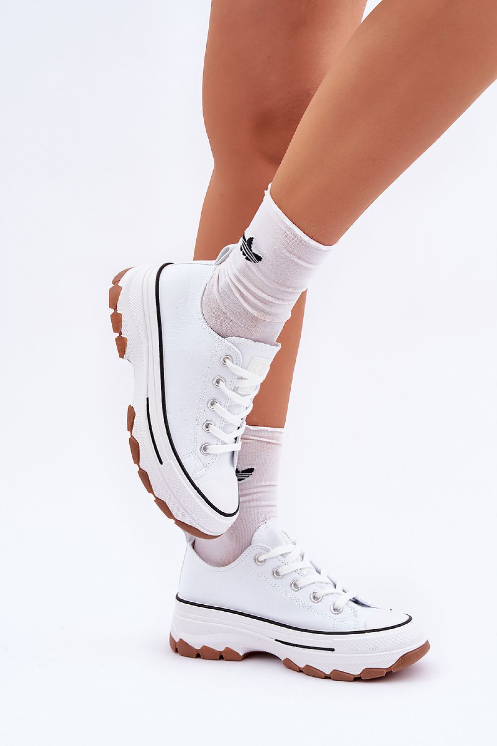 Step In Style women's fashionable platform sneakers displayed in various EU sizes, offering an elevated fashion statement with comfort and elegance.