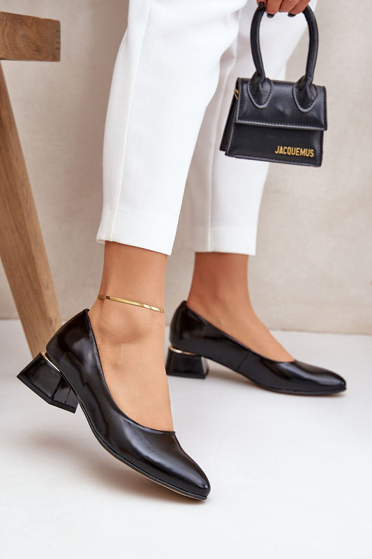 Elegant Step In Style natural leather heel pumps featuring a comfortable 4cm height, perfect for sophisticated occasions, available in EU sizes 36-41.