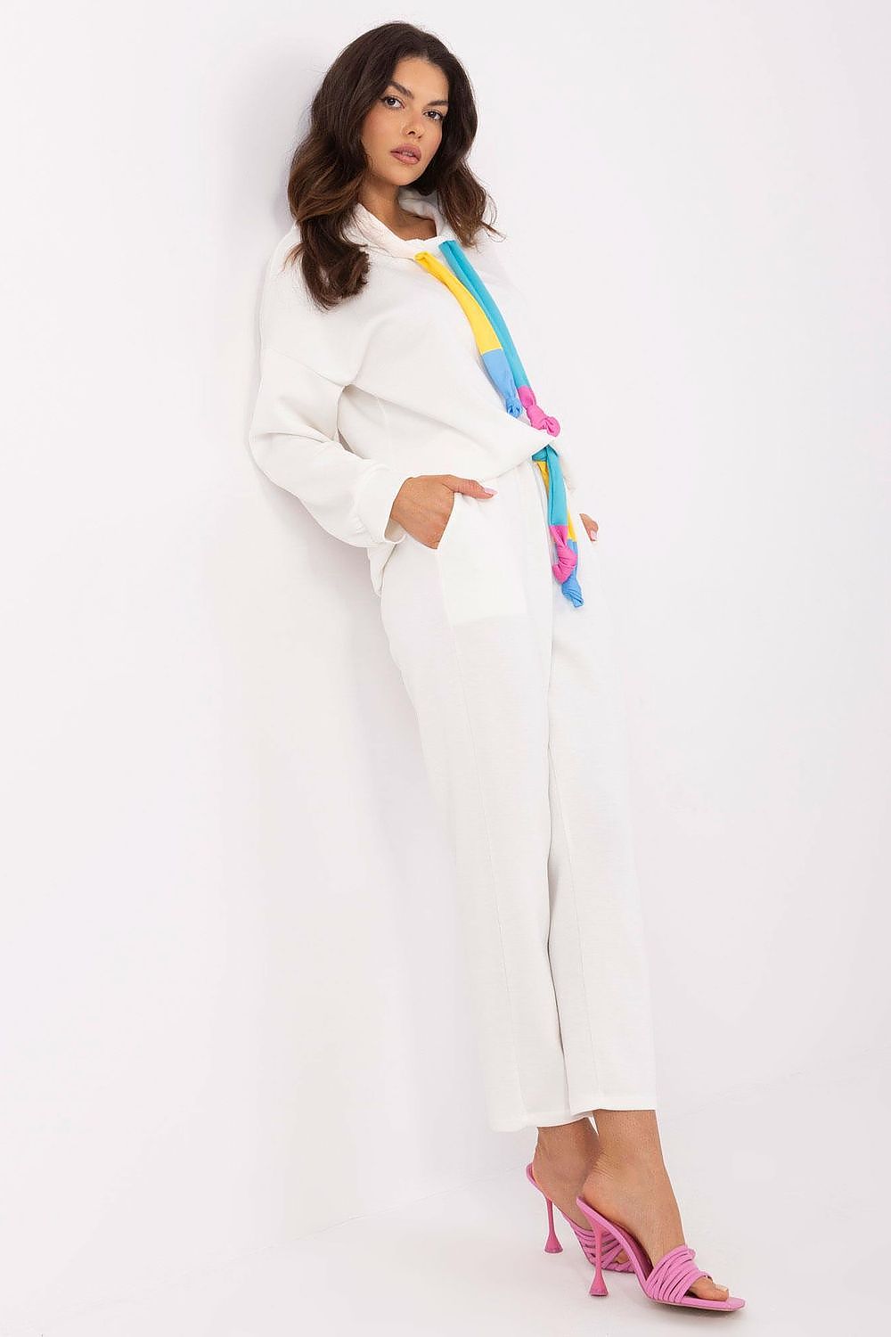 Close-up of Italy Moda hooded sweatshirt from the casual sweat suit set, highlighting premium materials and trendy details for ultimate comfort.