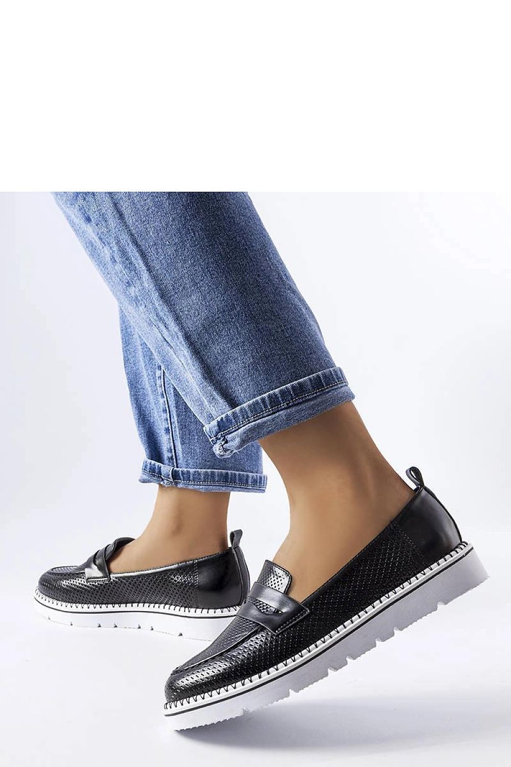 Close-up of Solea Elegant Bloomsburg Sneakers showcasing the eco-leather perforation detail and sleek design, ideal for both elegant and streetwear looks.