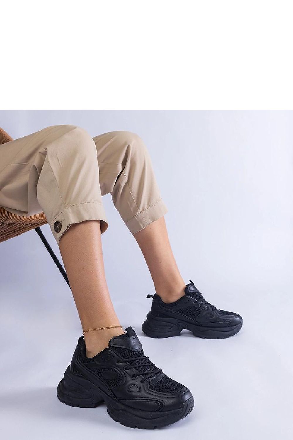 Close-up of Solea chunky sole white sneakers illustrating high-quality materials, modern rubber sole, and superior craftsmanship for ultimate durability.