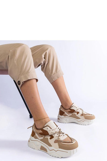 Luxury brown sneakers by Solea featuring elegant synthetic leather and zirconia lace, perfect for stylish everyday wear.