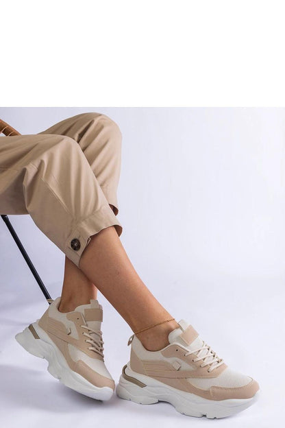 Solea women’s brown lace-up sneakers, designed for supreme comfort and wearability, with a chic low upper silhouette.