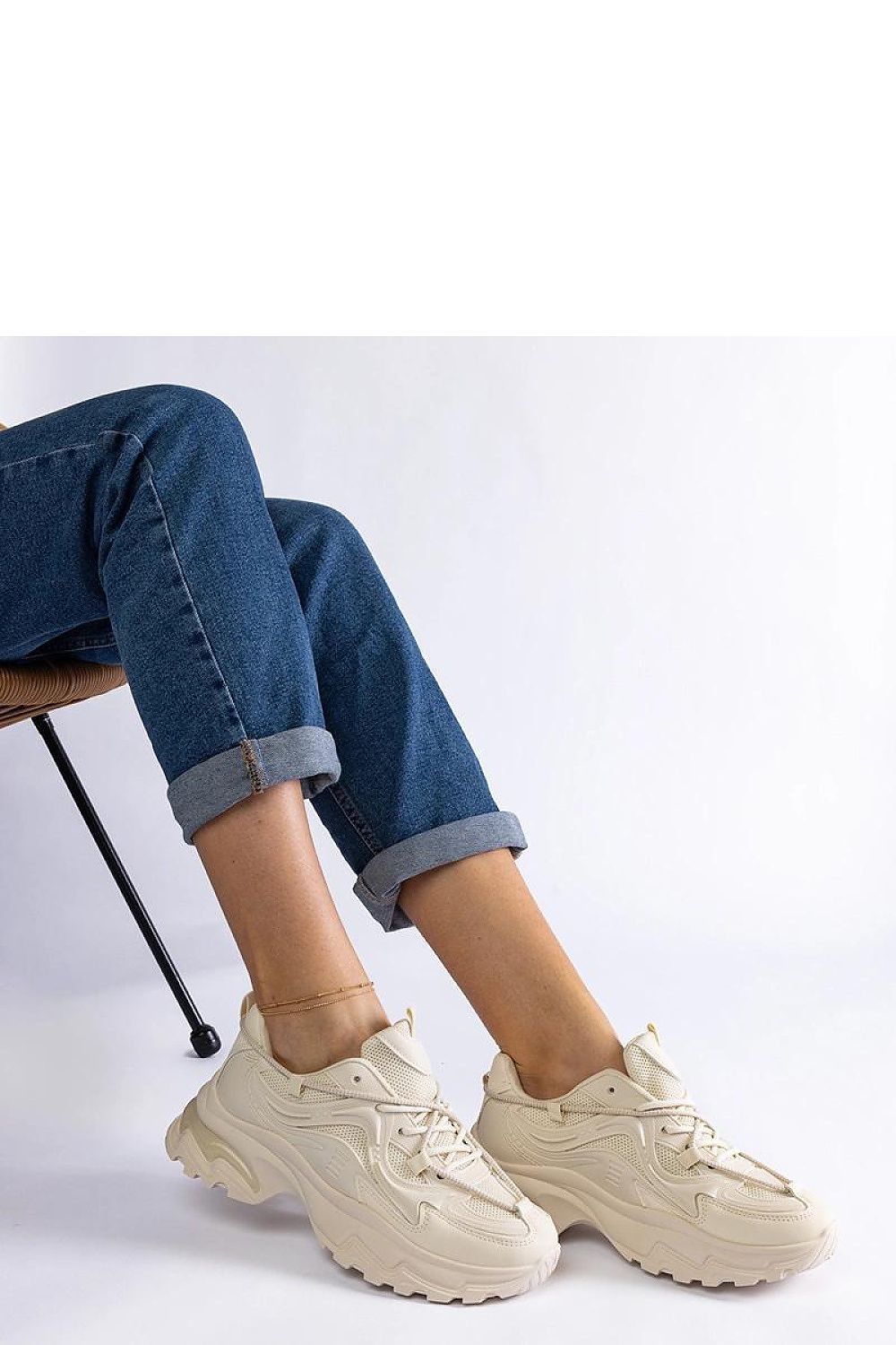 Solea Beige Women's Sports Sneakers Urena Hurtado featuring a luxurious lace-up design, perfect for casual or sporty outfits.