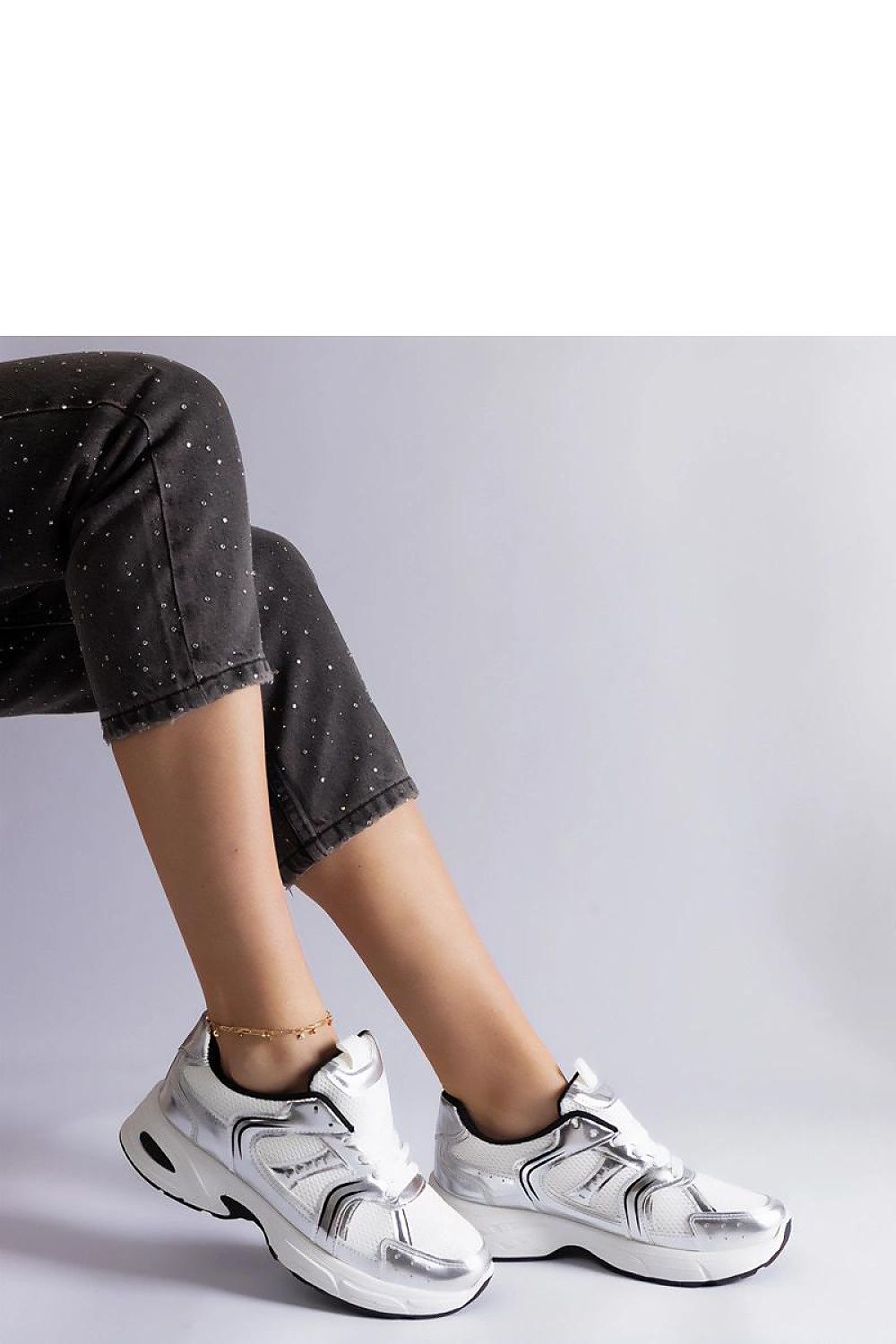 Close-up of Solea Ena Hurtado White Sports Sneakers, showcasing their premium lace-up features and soft rubber sole for durability.