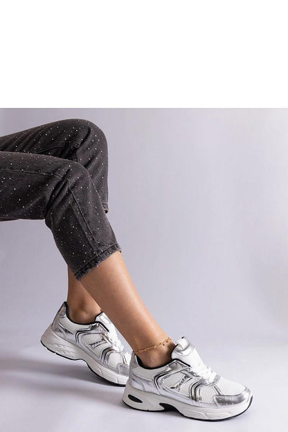 Luxurious Solea Ena Hurtado white sports sneakers showcasing their elegant lace-up style with a focus on comfort and fashionable design.