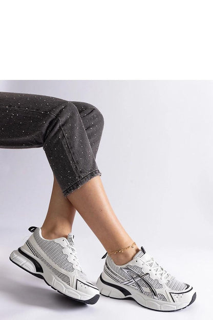 Solea Ondina Hurtado Women's Black Sports Sneakers, featuring a low profile and durable fabric construction, perfect for diverse activities.