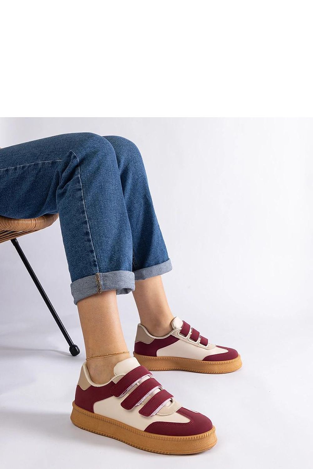 Solea chic golden sneakers featuring a rubber sole for stability, designed for stylish versatility to elevate both casual and elegant outfits.