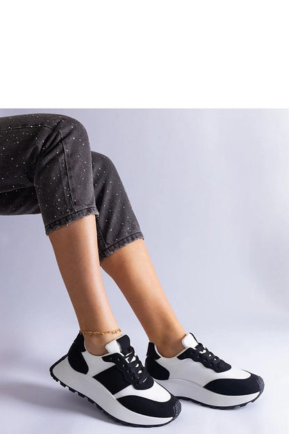 Chic low cut beige platform sneakers by Solea, designed for both casual and evening wear.