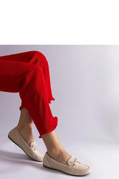 Elegant beige moccasins with bow by Solea, showcasing high-quality faux suede leather, perfect summer slip-ons for stylish women.