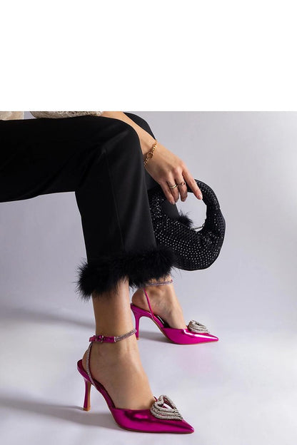 Versatile Solea black high heel pumps embellished with brilliant zircons, combining sophistication and comfort for the modern woman.