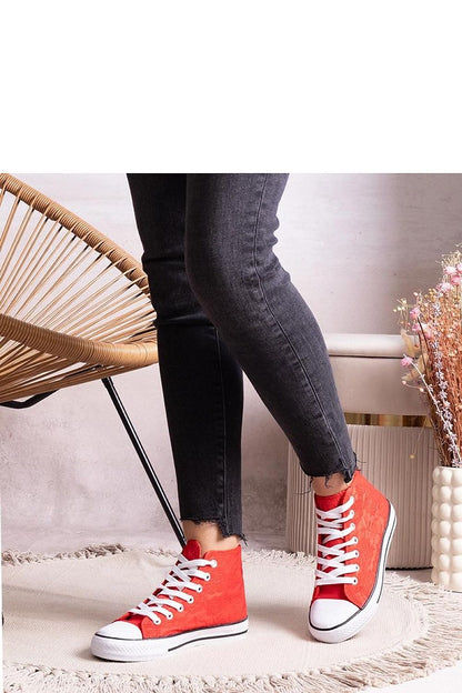 Luxury Solea red high-top sneakers for women, featuring elegant lace-up design and stylish high upper for an impeccable autumn-spring look.