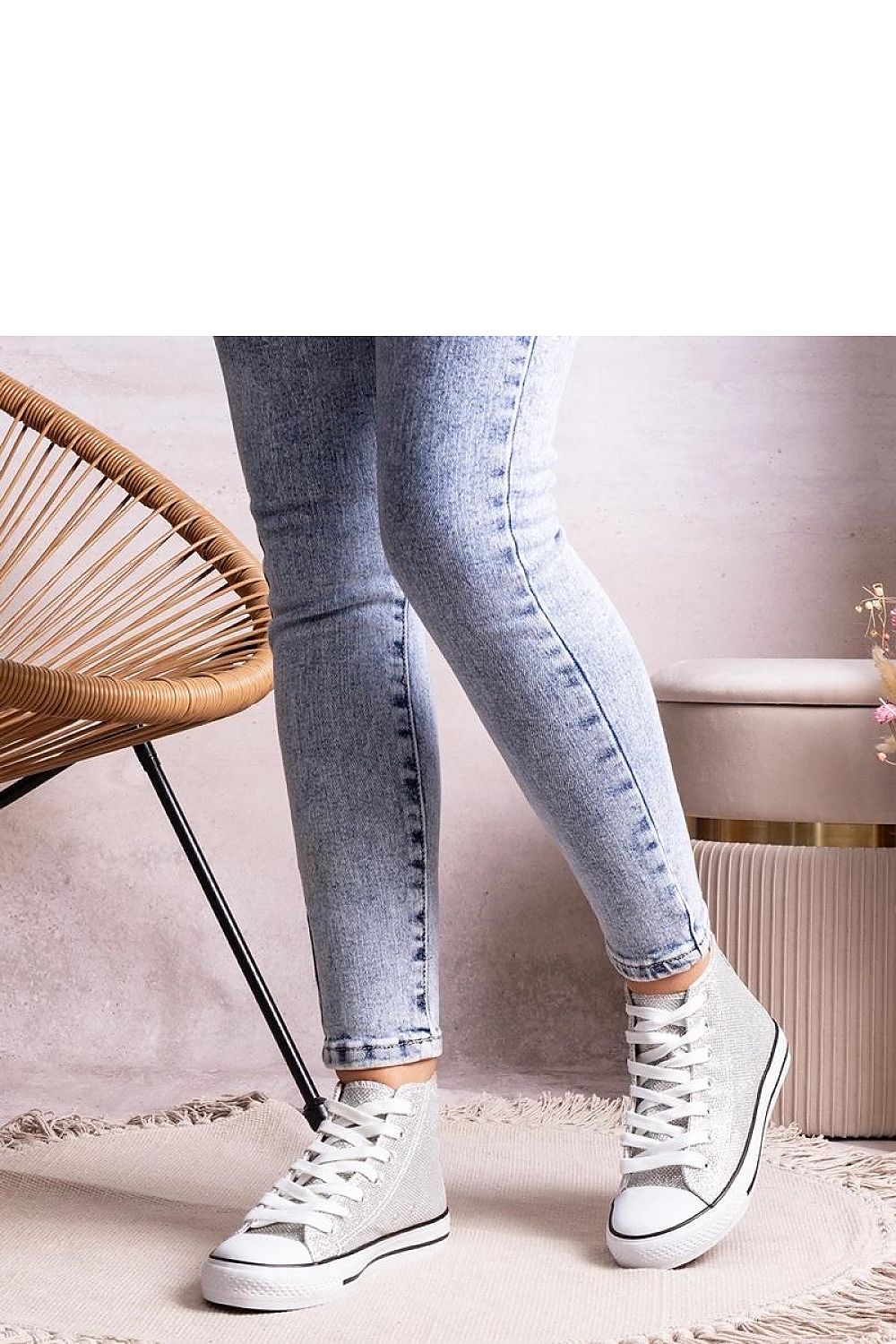 Solea white high-top sneakers crafted from shiny mesh, showcasing a luxurious laced design, perfect for adding elegance to any outfit.