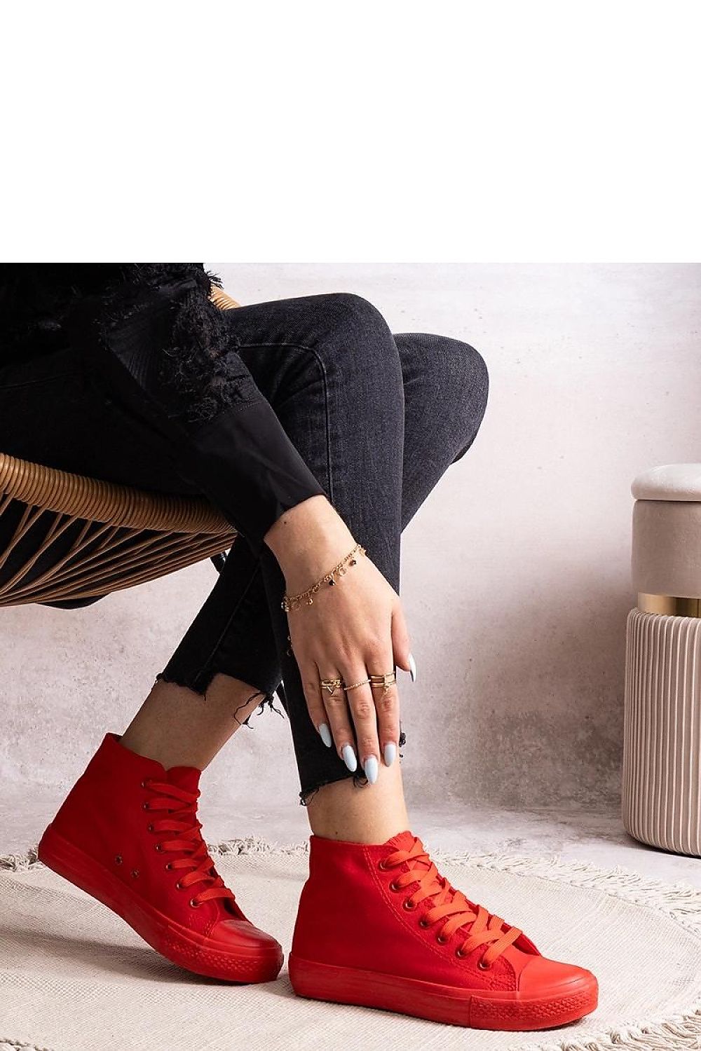 Solea high denim sneakers in blue, paired with fashionable outfits for women, suitable for casual and trendy street style.