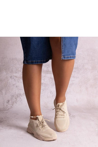 Elegant Solea beige fabric sneakers for women, showcasing comfort and style, perfect for summer days.