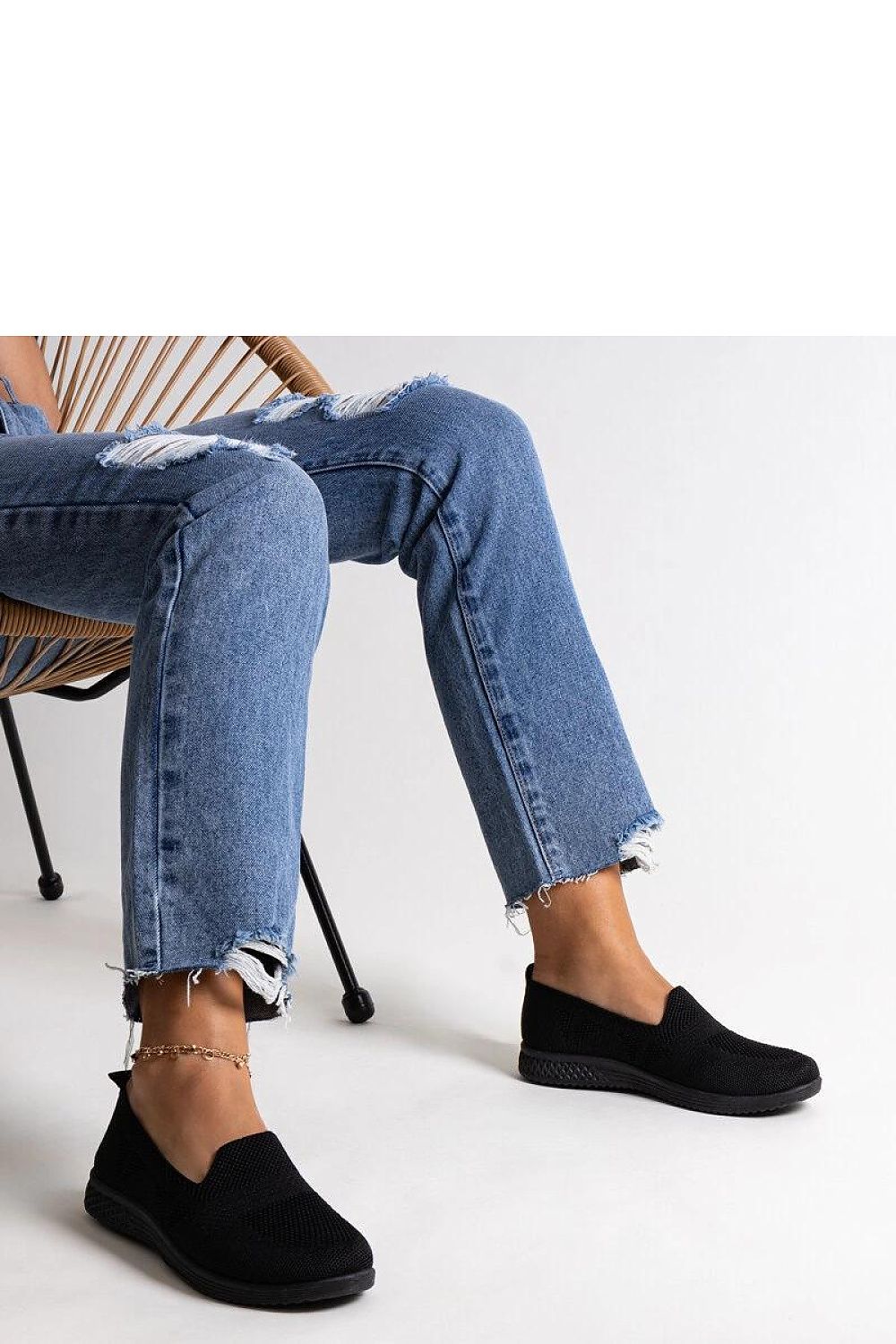 Elegant Solea black slip-on Abadly sneakers for women, showcasing a modern design with an almond toe, perfect for summer wear.