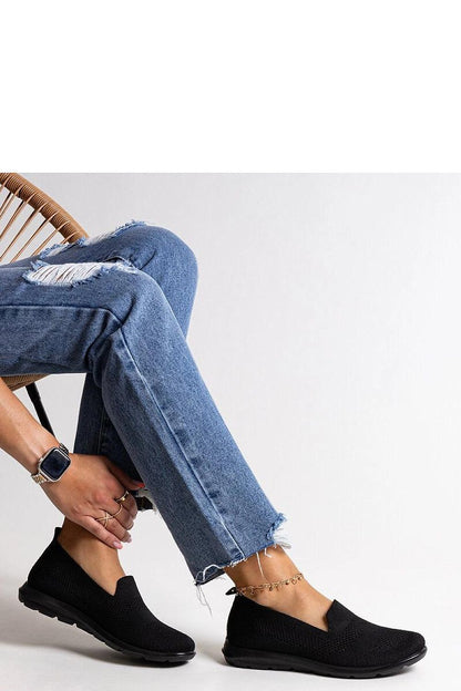 Solea men's black foam sole sneakers, featuring a stylish slip-on design, perfect for summer elegance.