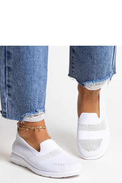 Solea men's breathable slip-on sneakers in black, combining comfort and luxury for warm weather.