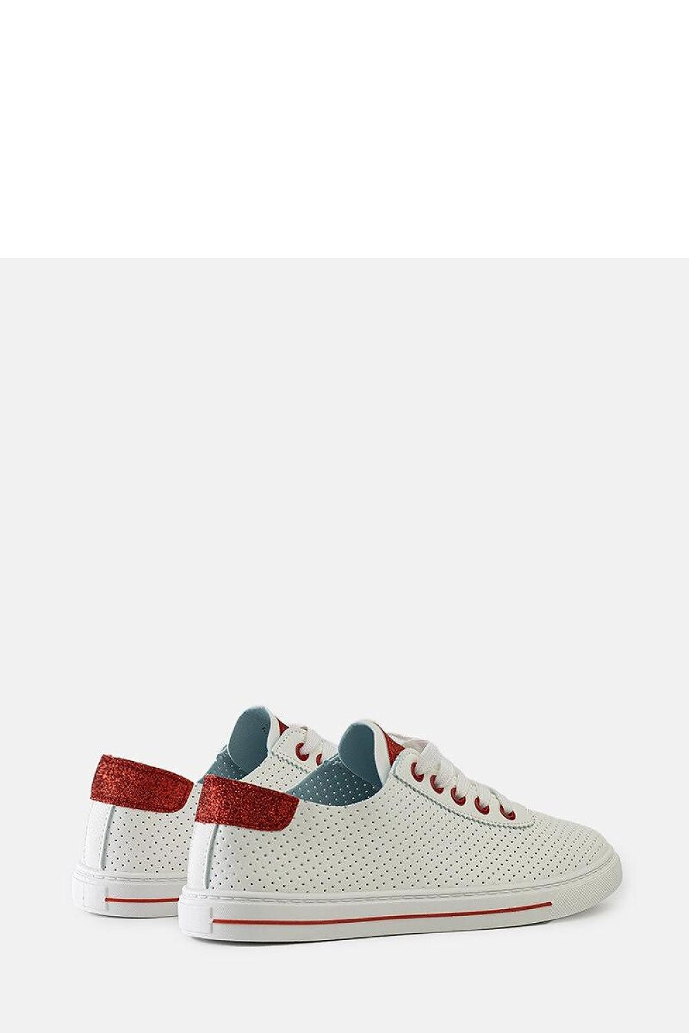 Solea Women's Lightweight Ruala Sneakers in white, perfect for warm weather outings, featuring a contemporary design and eco-friendly materials.