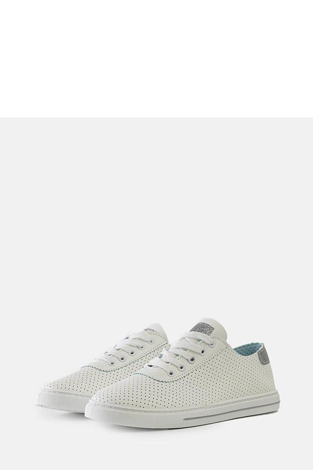 Luxurious Solea white perforated Ruala sneakers for women, ideal summer footwear featuring a stylish design and lightweight rubber sole.