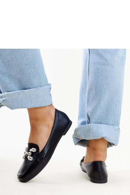 Close-up detail of Solea's zircon buckle on the Purple Mali Moccasins, offering a touch of glamour to any outfit.