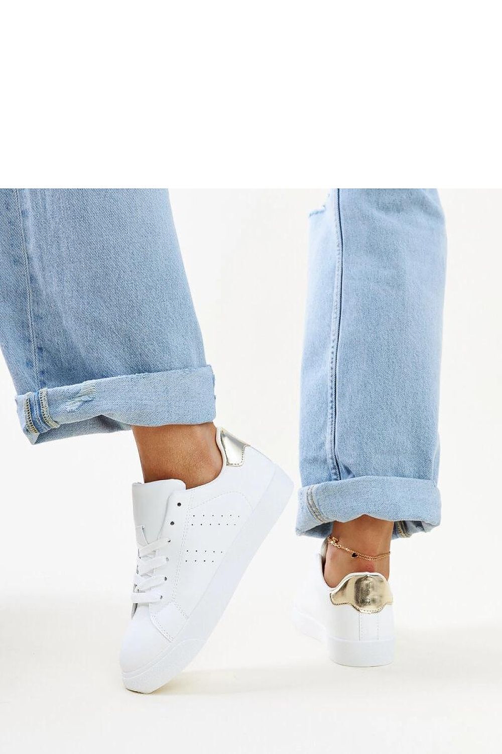 Luxury Solea Akila black and white eco leather sneakers for women showcasing laced design and comfort.