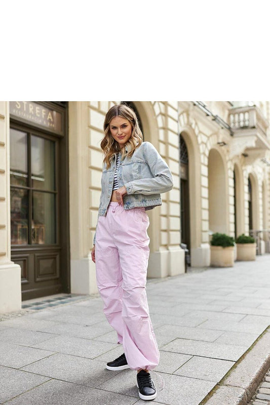 Stylish Solea black eco-leather sneakers featuring a lace-up closure and white rubber sole, ideal for both comfort and fashion.