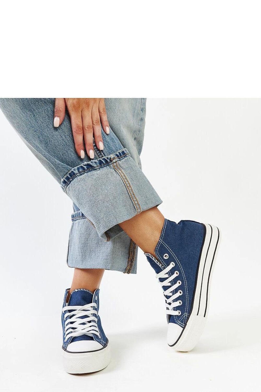 Chic high-top leopard print sneakers with a cushioned rubber sole by Solea, combining comfort and trendy design.