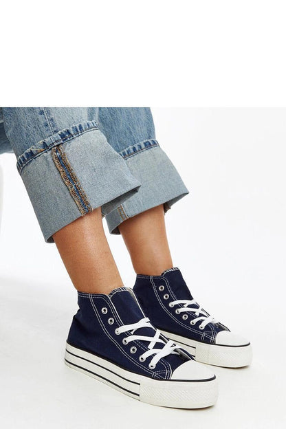 Fashionable high-top leopard print sneakers with a durable rubber sole by Solea, elevating urban fashion effortlessly.