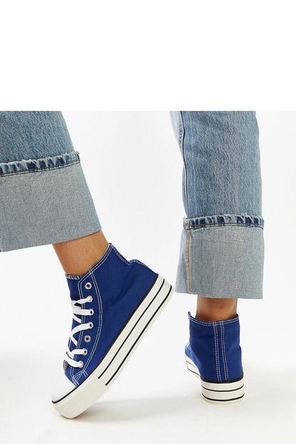 Close-up of Solea high-top leopard print sneakers, highlighting the premium fabric and trendy lacing design.