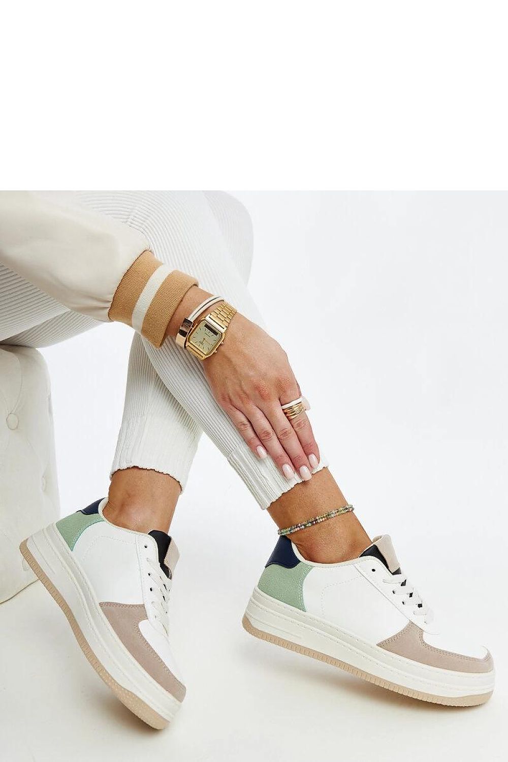 Solea Cvita black platform sneakers displayed on a fashionable background, highlighting their chic design for versatile wardrobe integration.