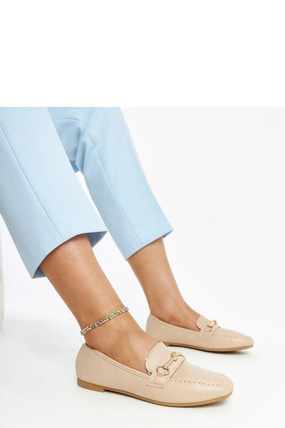 Solea moccasins in light beige with an emphasis on eco-friendly materials, designed for effortless elegance and comfort.