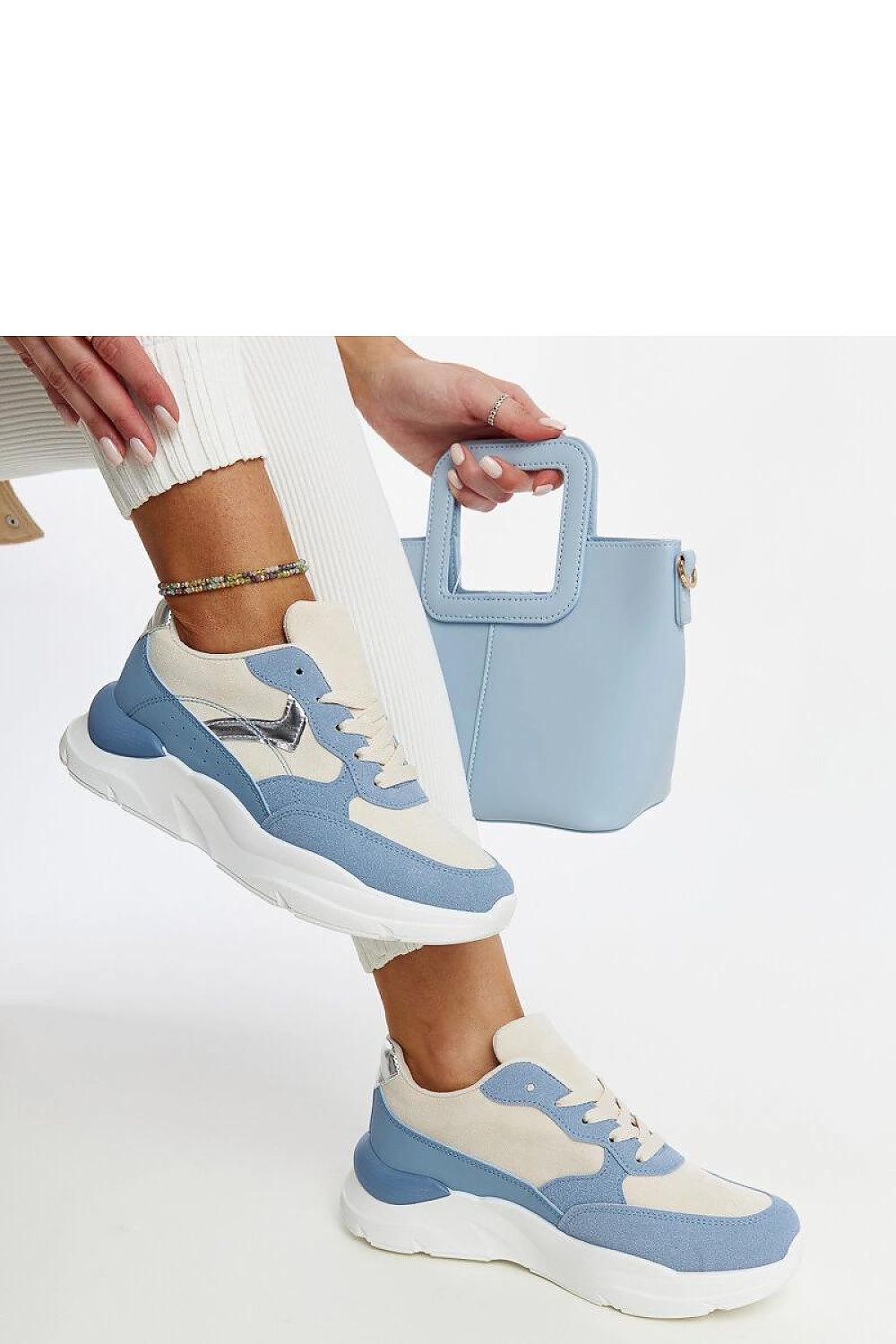 Sophisticated Solea brown eco-leather platform sneakers featuring a round toe and low profile for ultimate comfort and style.