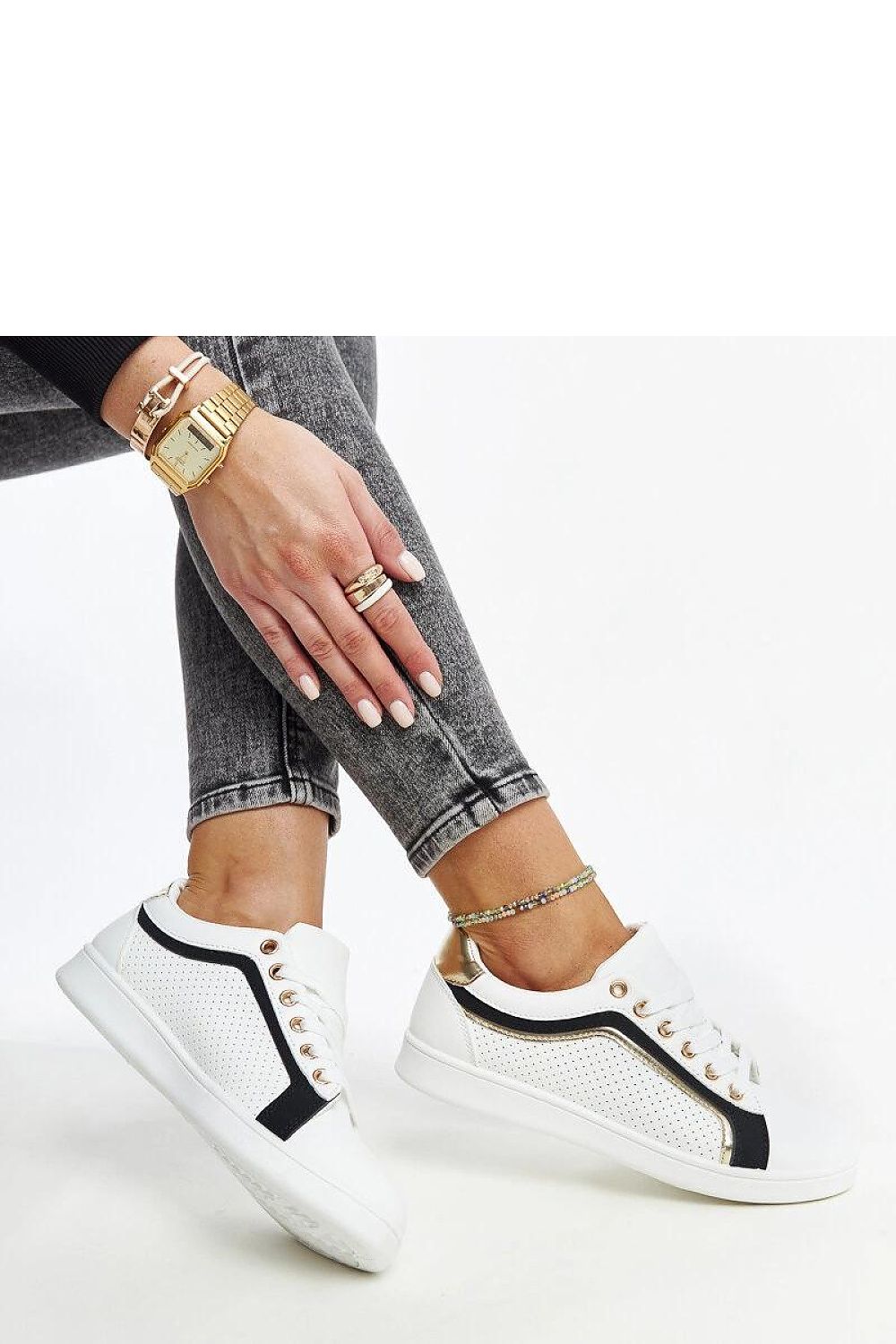 Close-up of Solea Eco Leather White and Green Platform Sneakers, highlighting the luxurious faux leather and stylish laced closure.