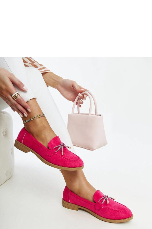 Elegant dark pink Endike loafers from Solea in eco leather with decorative bow and zirconias, perfect for stylish comfort.