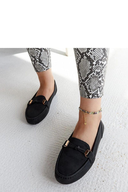 Elegant black Scafati moccasins for women by Solea, displayed in various shoe sizes EU 36-41, designed for fashionable summer outings.