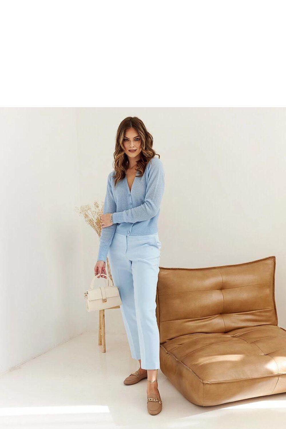 Top-down view of Solea's navy blue Scaletta moccasins, featuring an almond toe design, perfect for both casual and formal occasions.