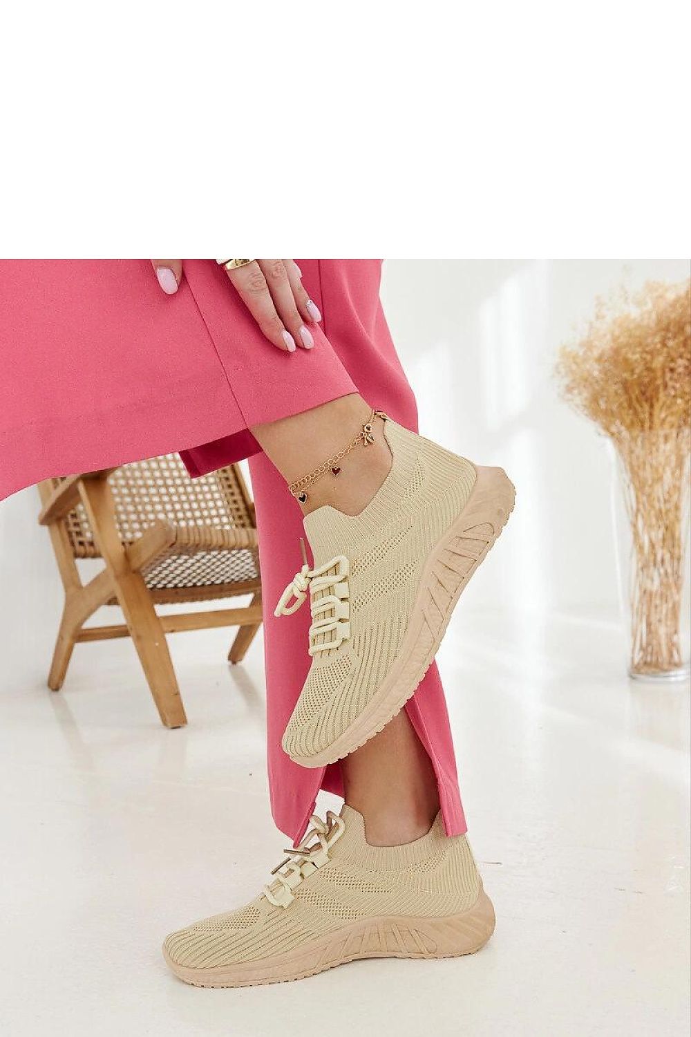 Sophisticated beige sneakers Ornella by Solea, designed for comfort and style, ideal for summer attire.