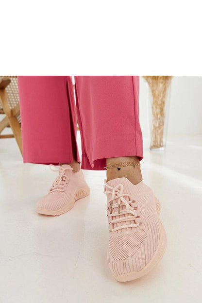 Elegant beige fabric sneakers Ornella by Solea, showcasing a lightweight design for summer, perfect for stylish casual wear.