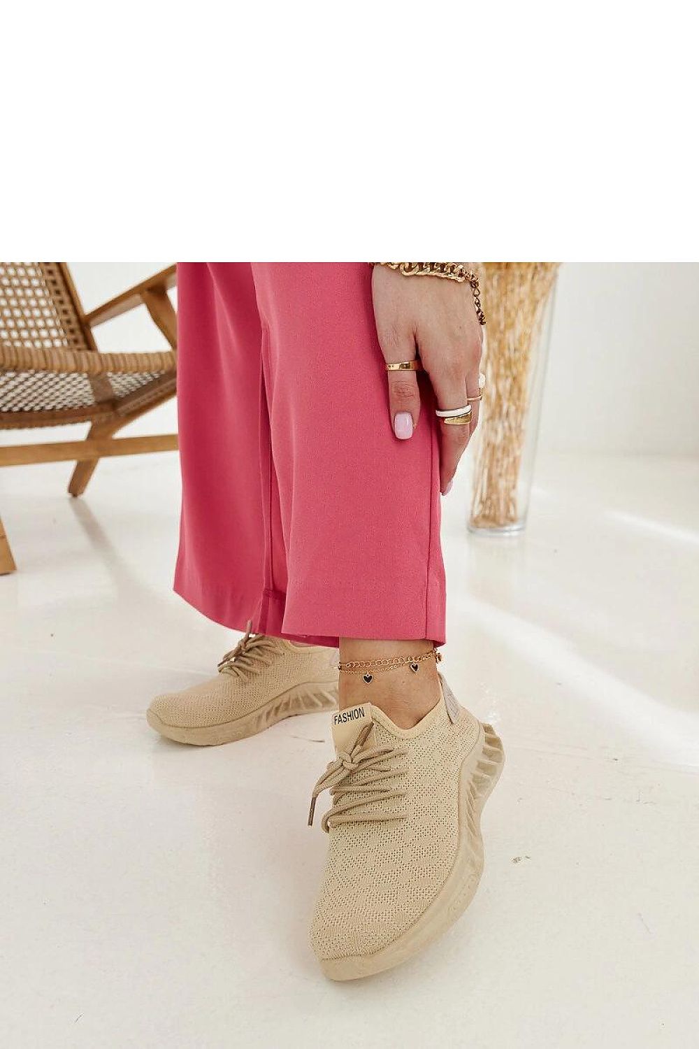 Solea Mira Beige Fabric Sneakers for summer, showcasing elegant design for comfort and style, perfect for warm days and fashionable outings.