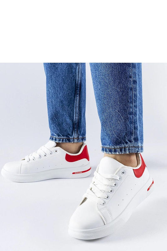 Close-up view of Solea's Leland Sneakers, showcasing luxurious fabric material and lacing detail for an impeccable fit.