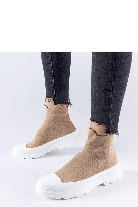 Solea Brown Gadbois Sneakers in flexible fabric, showcasing stylish slip-on design perfect for spring and summer leisure.